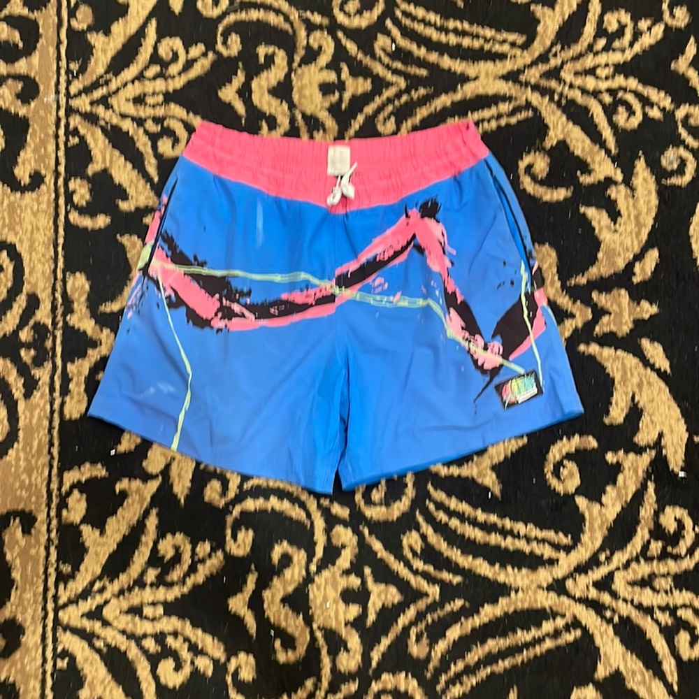 used men’s slunks board shorts size medium